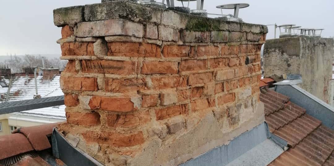 Před opravou: Oprava komína