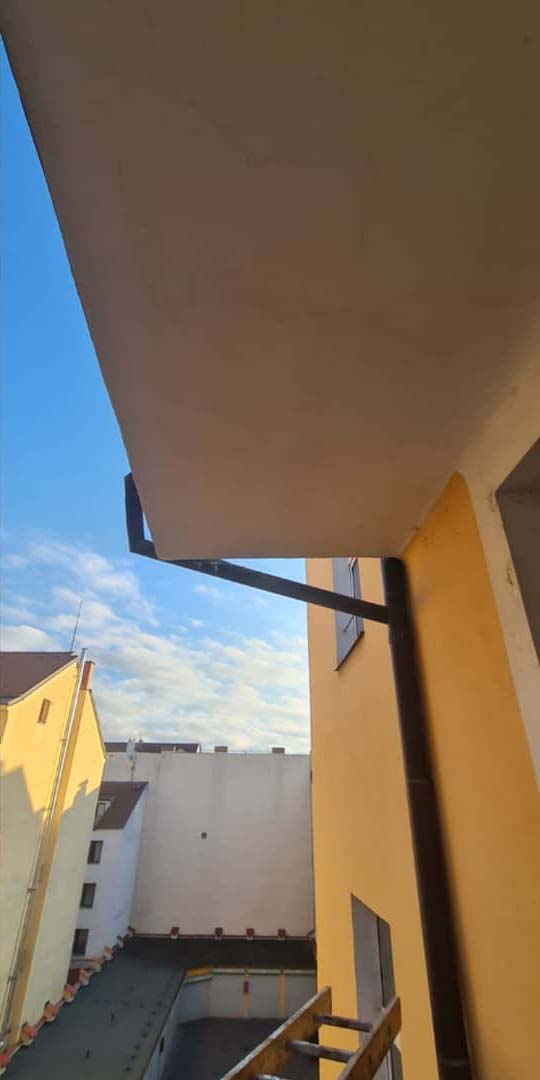 Po opravě: Oprava podomítky